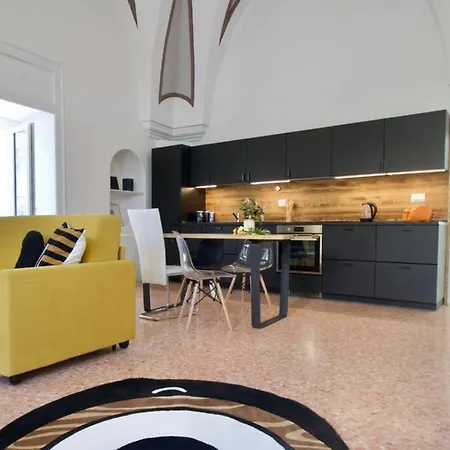 Casa Ayroldi: Raffinatezza E Design Vista Mare